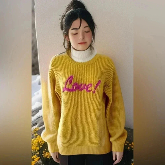 George/💰2 FOR $10💰  "Love" yellow knit crew neck sweater/ Size US XL (14-16) - Picture 2 of 11